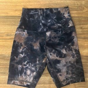 🍋 Lululemon Align Short 8"